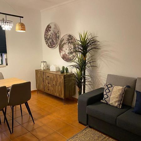 Country Town Apartment Almeirim Εξωτερικό φωτογραφία