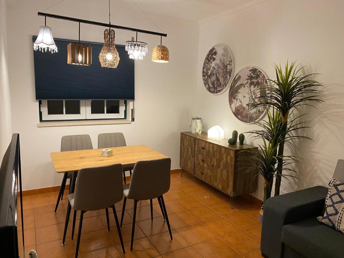 Country Town Apartment Almeirim Εξωτερικό φωτογραφία